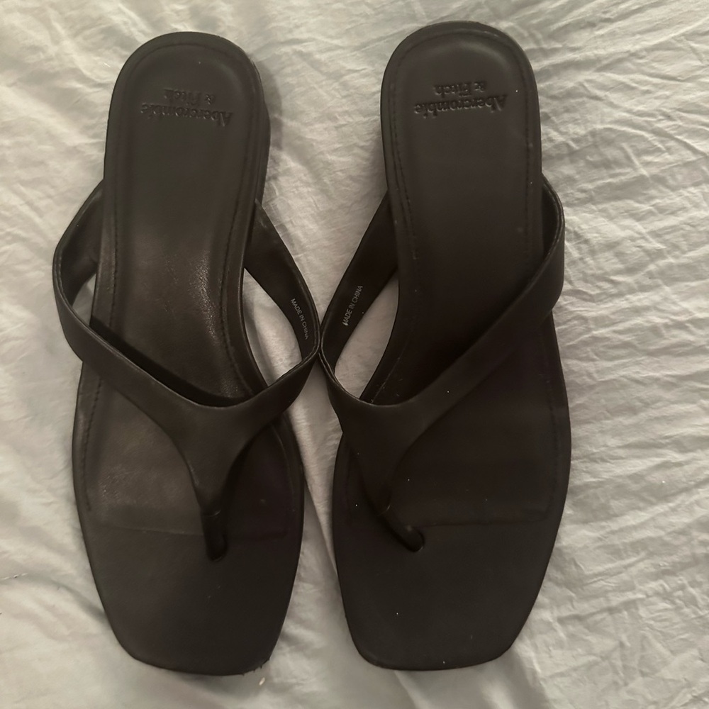 Abercrombie & Fitch Black Sandals